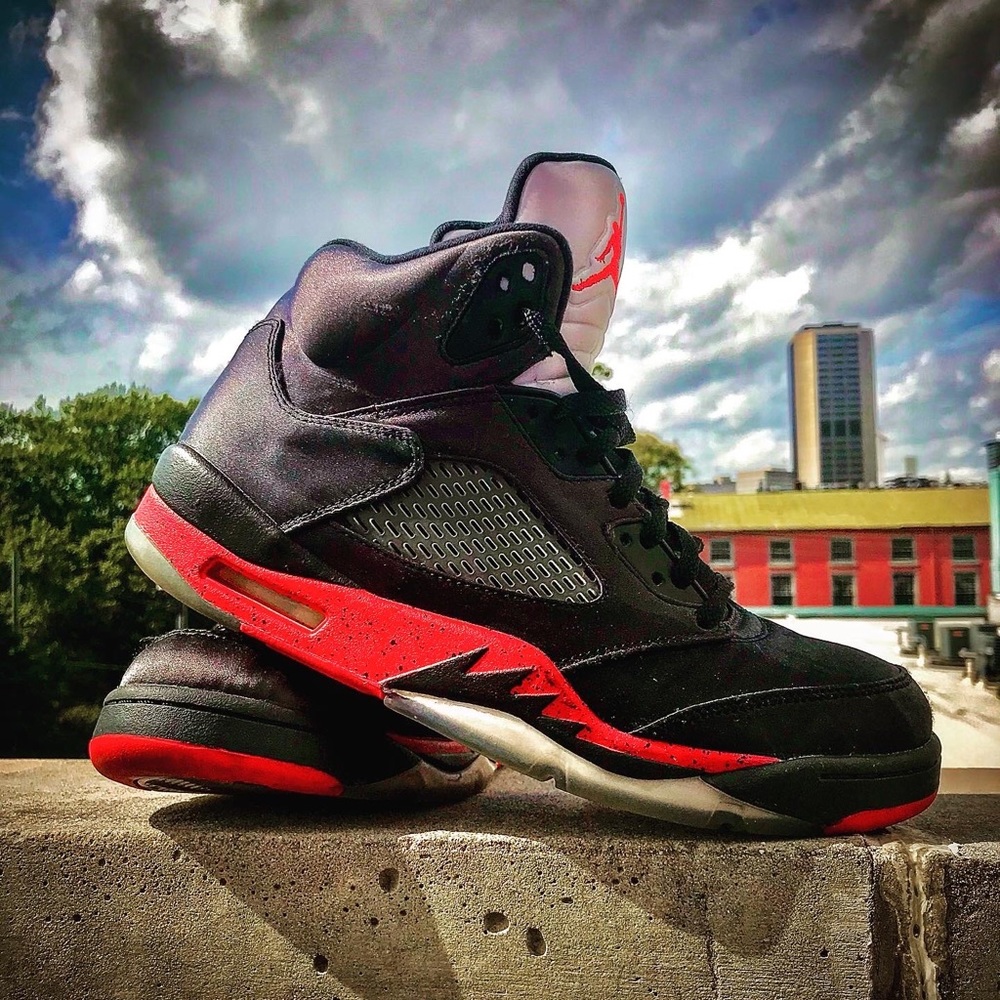 Air Jordan Retro 5 Satin University Red